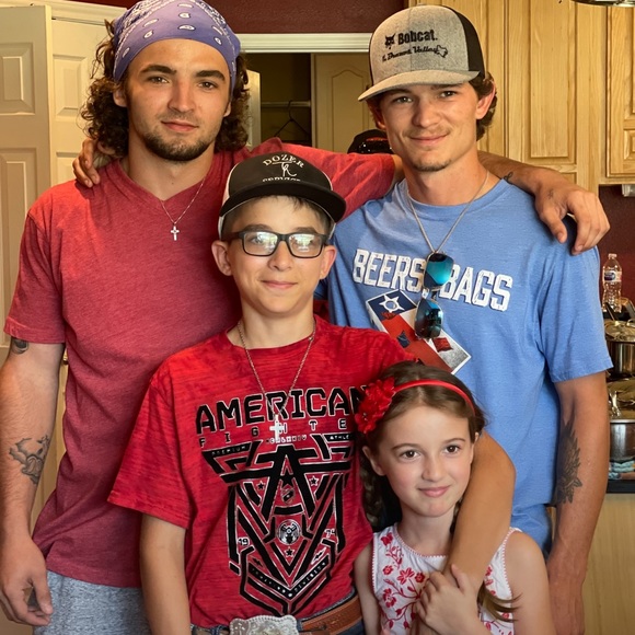 Meet your Posher, Misty - Picture 13 of 16